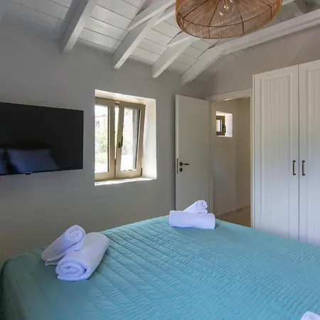 Olive Grove By The Sea 30m From The Hébergement de vacances *