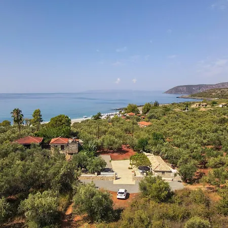 Olive Grove By The Sea 30m From The 別荘