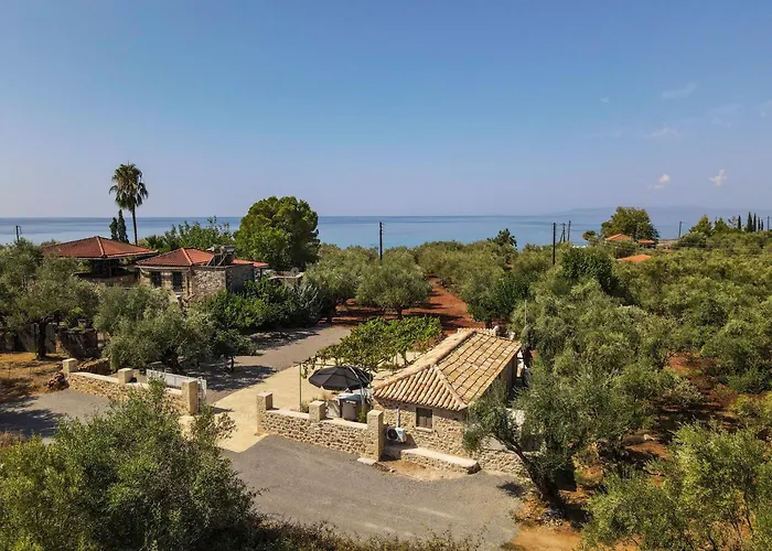 בית נופש Olive Grove By The Sea 30m From The קרדמילי